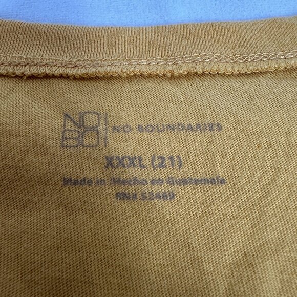 No Boundaries Womens Yellow Short Sleeve Scoop Neck Tee Shirt Size XXXL - Picture 3 of 7